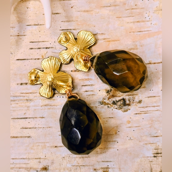 Handpainted Brown Flowers & Smoky Quartz In Chunky Artisan Gold Plated Earrings - Picture 5 of 9